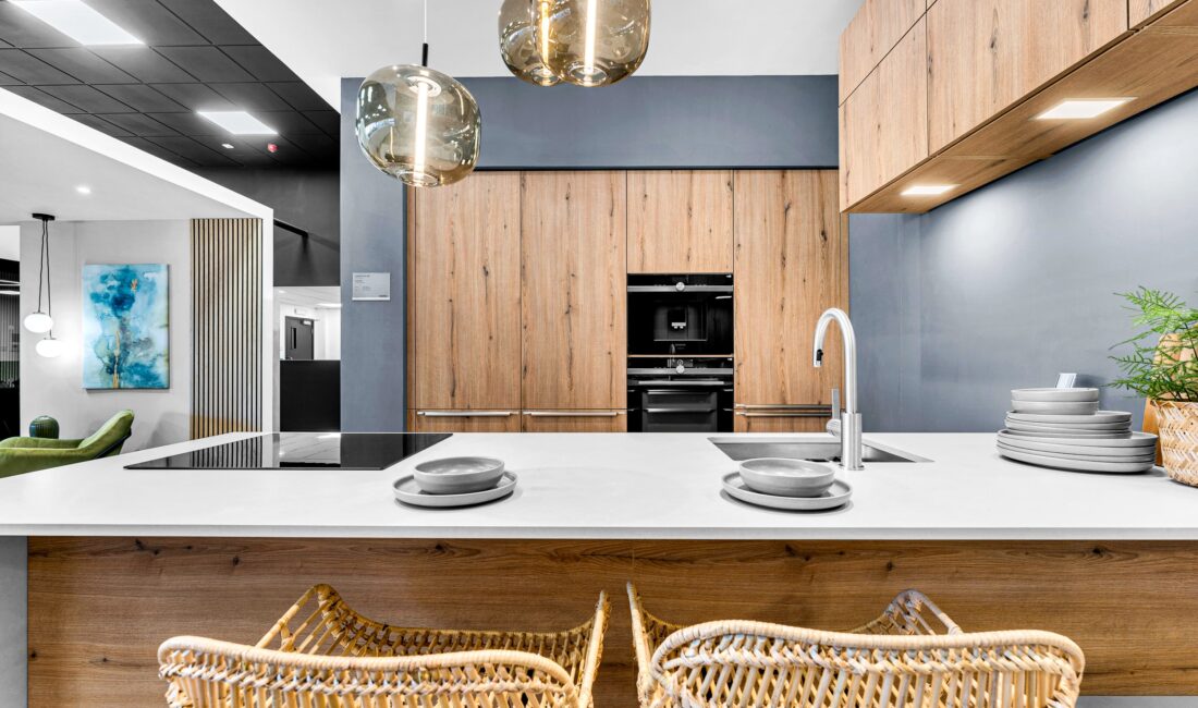 Manhattan Volcanic Oak